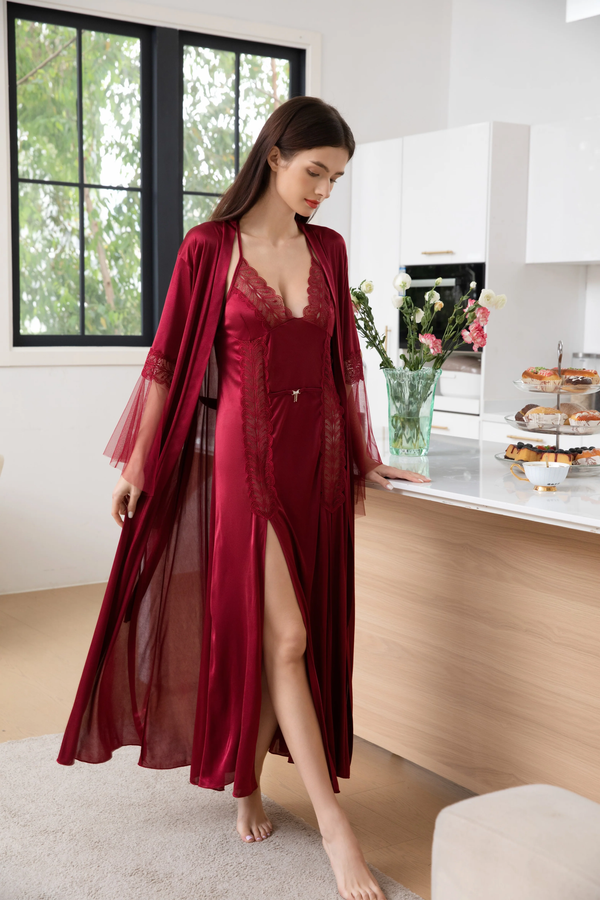 SLEEP WEAR